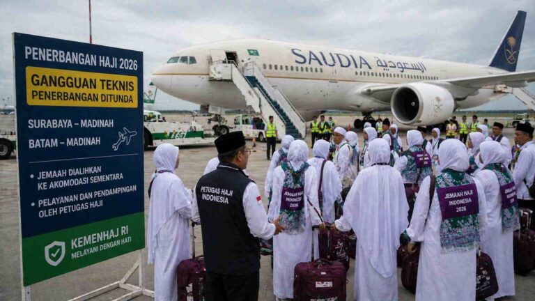 2 Penerbangan Haji 2026 Terpaksa Ditunda. Apa Sebabnya?