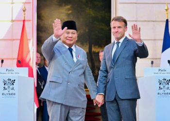 Prabowo Disambut Hangat di Istana Negara Élysée