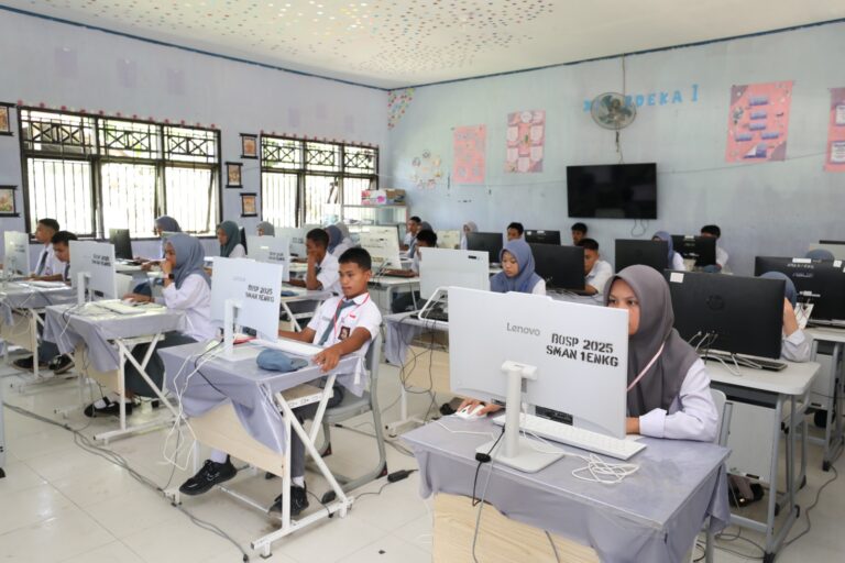 Ribuan Anak Indonesia Raih Skor Sempurna TKA, Ini Mapel Paling Unggul