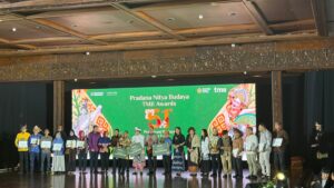 Anjungan Kalsel meraih predikat Terbaik I kategori Pradana Nitya Budaya dalam TMII Award 2026