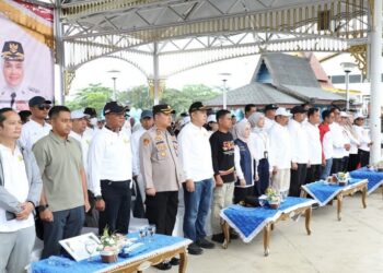 Kegiatan May Day di Halaman Balai Kota Banjarmasin pada Jum’at [1/5]