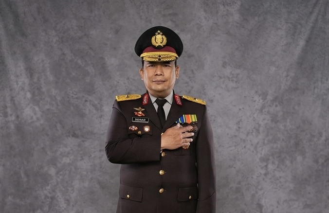 Resmi! Brigjen Pol Noviar Gantikan Dr. Golkar Pangarso sebagai Wakapolda Kalsel!