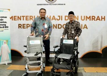 Bantuan kursi roda