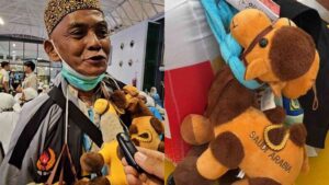Boneka Unta Jadi Oleh-Oleh Favorit Jemaah Haji Indonesia