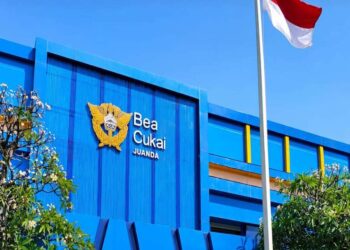 Polisi Geledah Kantor Bea Cukai Juanda