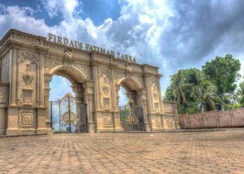 Wisata Religi Firdaus Fatimah Zahra