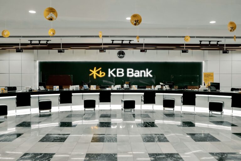 KB Bank Pangkas 662 Karyawan dan 21 Kantor Cabang Pembantu. Ini Alasannya!