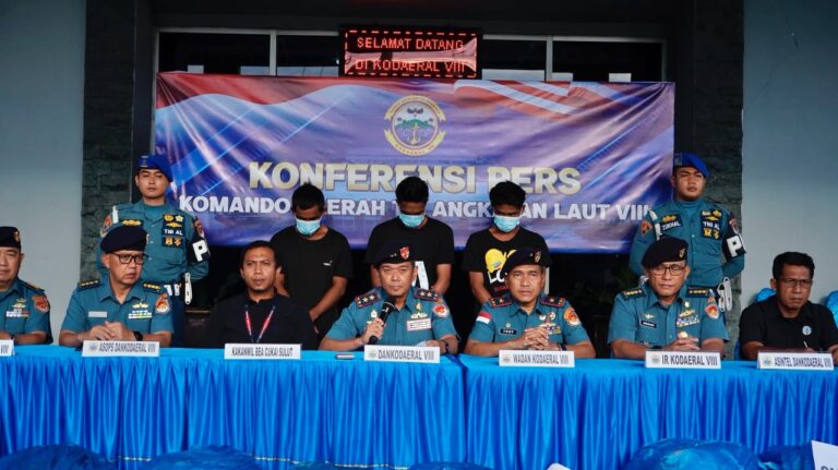 TNI AL Berhasil Gagalkan 1 Ton Sianida dari Filipina di Perairan Sulawesi Utara. Berikut Barang yang Disita!