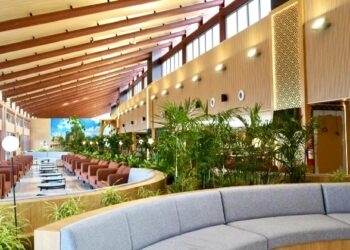Ruang tunggu Terminal 2 F Bandara Soekarno-Hatta