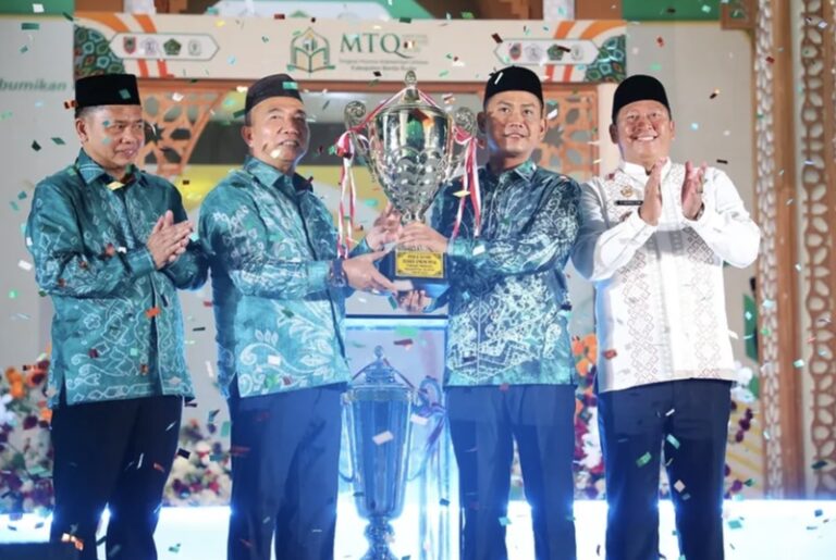 MTQ XXXVII Kalsel Resmi Ditutup, Banjarmasin Raih Juara Umum!