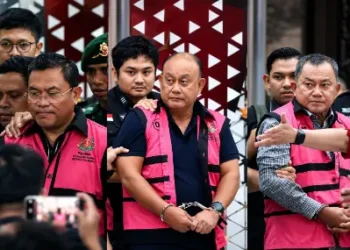 Kejagung Tetapkan Mantan Kepala BGN dan 2 Wakilnya Resmi Tersangka