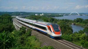 kereta api kalimantan