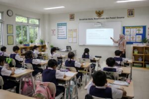 Sekolah Swasta Kian Diburu Meski Biayanya Mahal