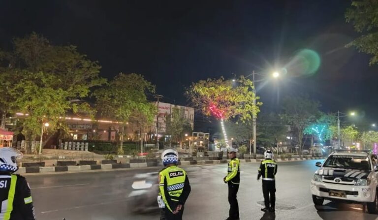 Cegah Balap Liar, Satlantas Polresta Banjarmasin Gelar Patroli Dini Hari