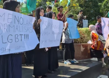 Aksi tolak LGBT oleh PPI se-Kalsel