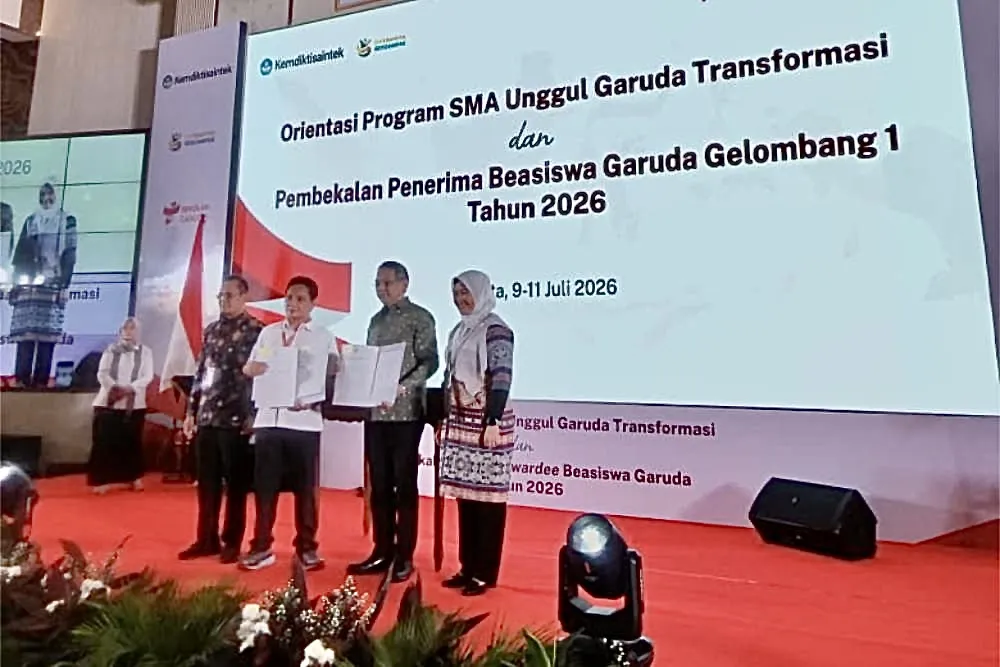 Penandatanganan kontrak pelaksanaan Program Hasil Terbaik Cepat [PHTC] Sekolah Garuda yang telah ditandatangani di Kantor Kemdikitaintek Jakarta
