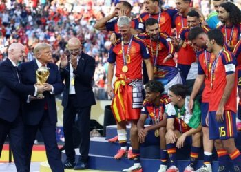 Tim nasional Spanyol dan Presiden AS Donald Trump
