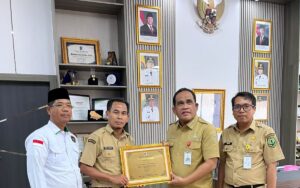 HSU Raih Penghargaan Layanan Haji Terbaik dari Menteri Haji