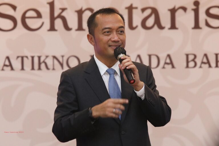 Tak Hanya TNI dan Kemenhan, Mensesneg Sebut Tukin Guru, Dosen, dan Nakes Juga Naik