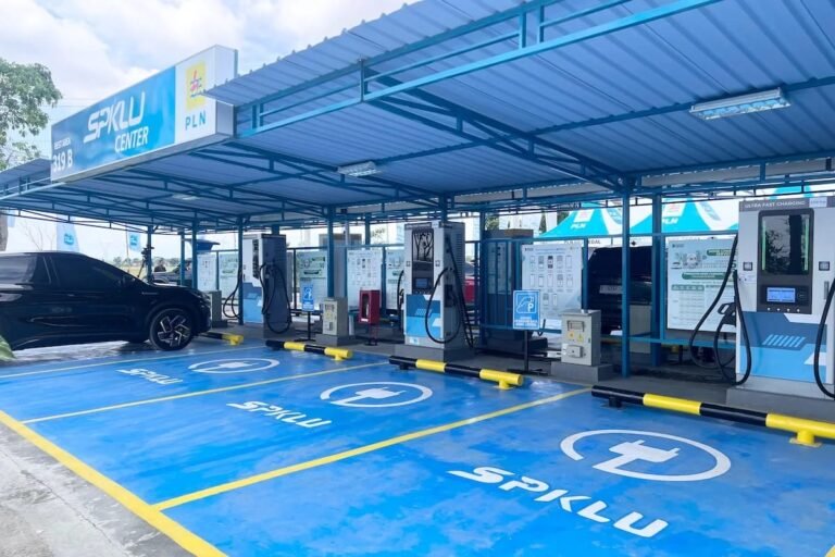 Pengguna Kendaraan Listrik Meningkat, ESDM Buka Peluang Bisnis SPKLU di Berbagai Daerah