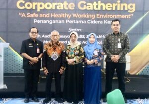 Kegiatan A Safe and Healthy Working Environment, Kamis [6/8]