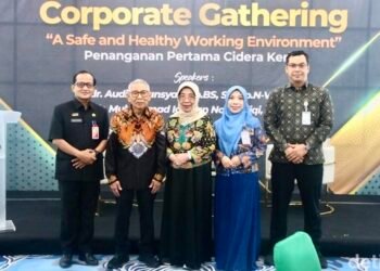 Kegiatan A Safe and Healthy Working Environment, Kamis [6/8]