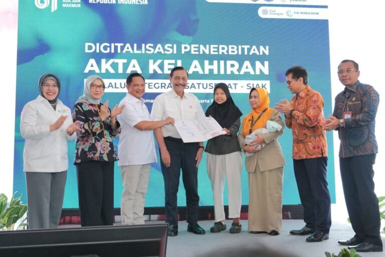 Pemerintah Terapkan Digitalisasi Akta Kelahiran Bayi, Bagaimana yang Lahir di Rumah?