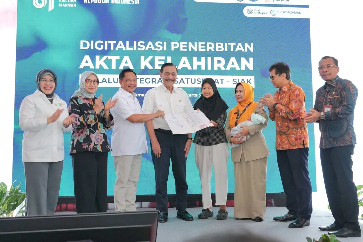 Pers konferensi digitalisasi penerbitan akta kelahiran