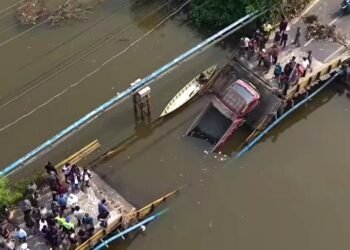 Jembatan Tembus Mantuil