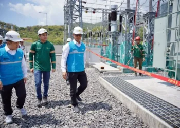 PLN Pulihkan Listrik Pascagempa di NTT