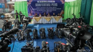 Bea Cukai Tanjung Priok Bongkar Penyelundupan 5 Harley-Davidson Bekas