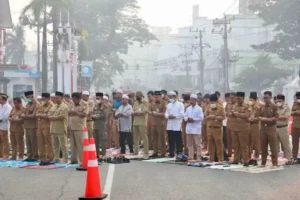 Pemerintah Kota Banjarmasin menggelar salat Istisqa