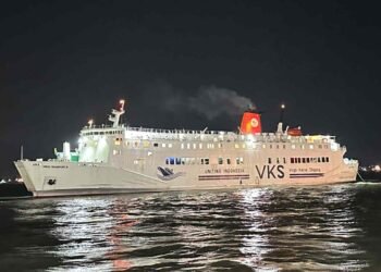 KM Virgo Transport 8