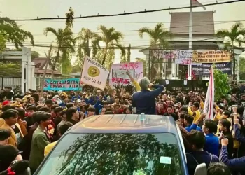 Aksi demonstrasi BEM se-Kalimantan Selatan