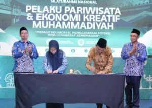 Penandatanganan nota kesepahaman (MoU) program Wisata Napak Tilas