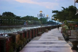 Kawasan Siring Menara Pandang