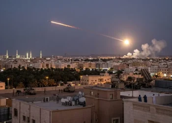 Arab Saudi Cegat dan Hancurkan Rudal Jelajah di Atas Kota Suci Madinah