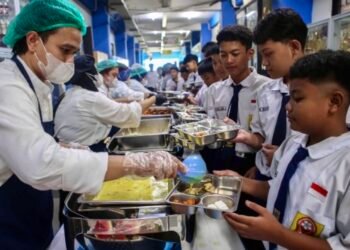 Uji coba penyajian MBG dengan sistem prasmanan