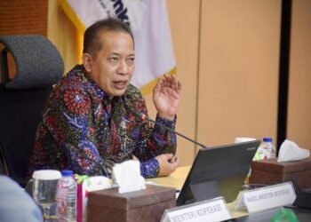Menteri Koperasi Ferry Juliantono